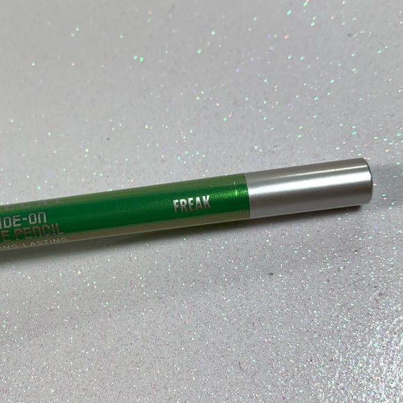 Urban Decay Eyeliner Pencil Freak NWOB - Picture 4 of 4